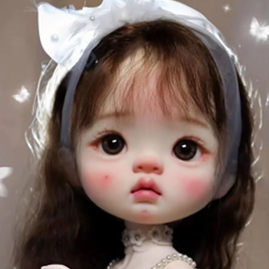 رأس دمية راتنجية من نوع Amber  - مراجعة Just Beauty Makeup وسعره